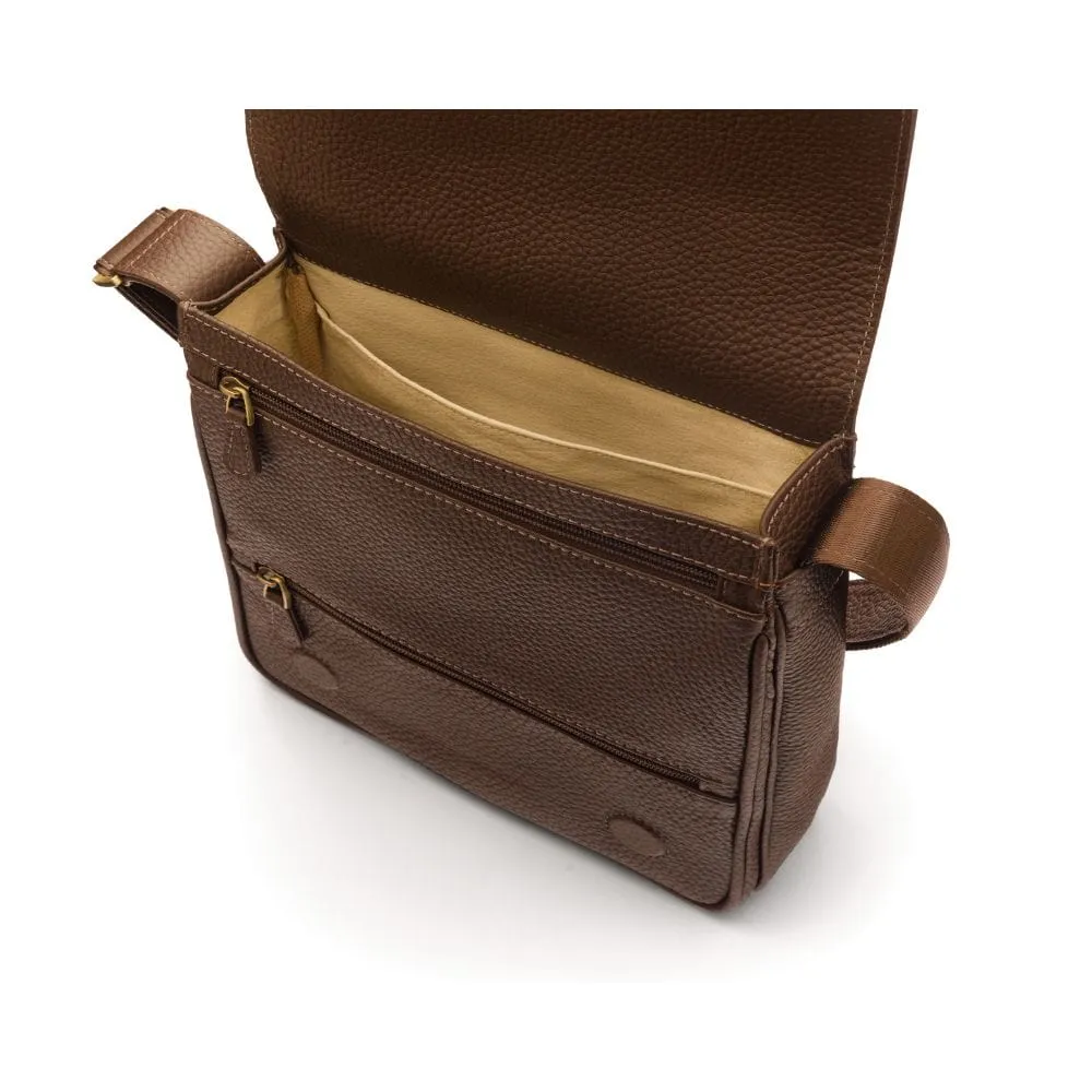 A4 Portrait Medium Leather Messenger Bag - Brown Pebble Grain