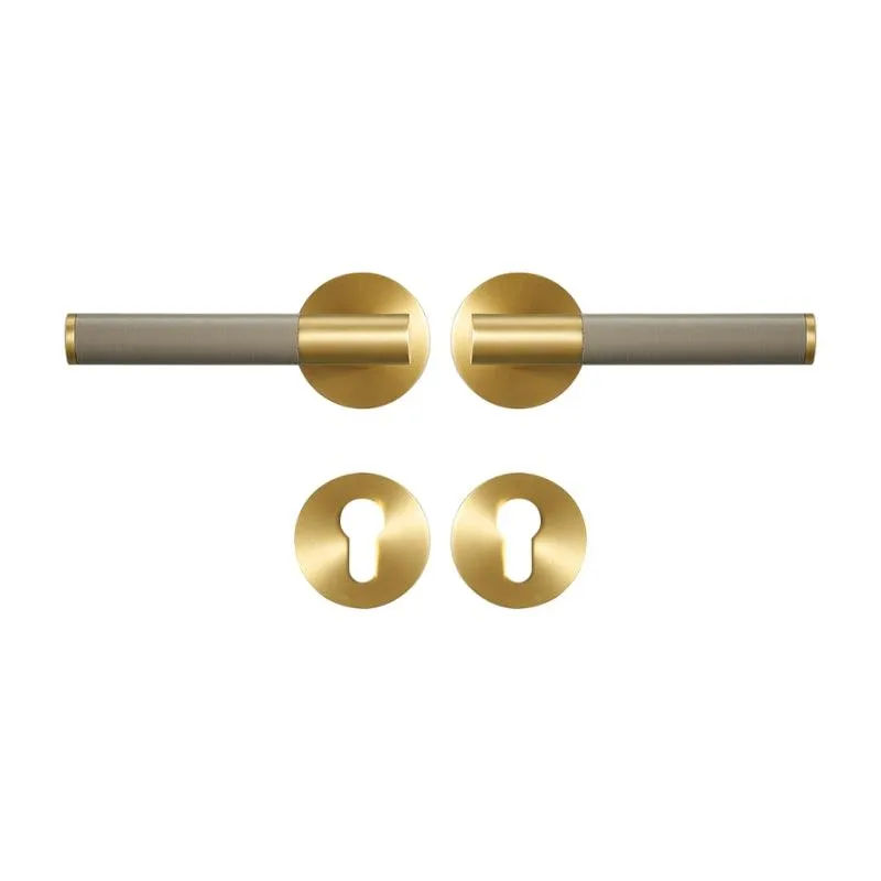 AMINTA / Solid Brass & Leather Lever Door Handles