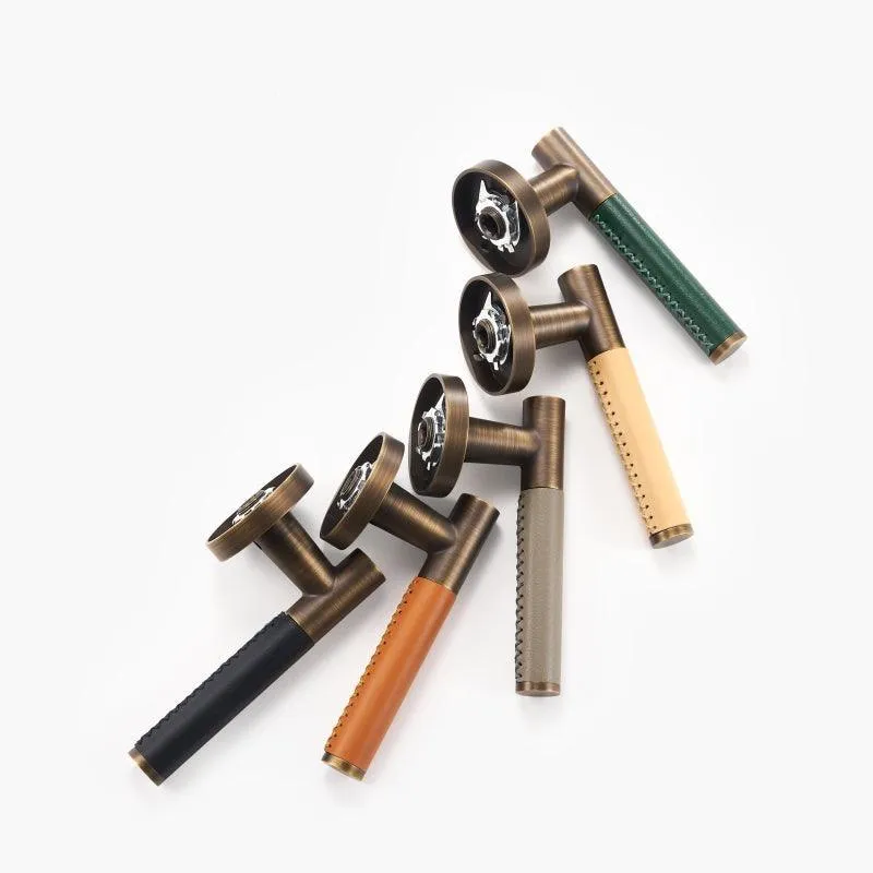 AMINTA / Solid Brass & Leather Lever Door Handles