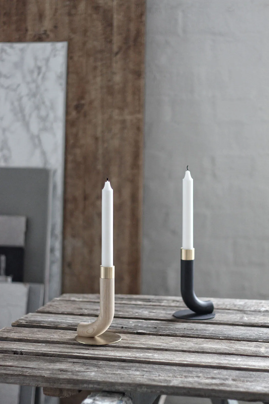 KAARI J Candle holder