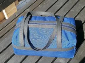 Overnight bag - blue with black trim (40x22x20cm)
